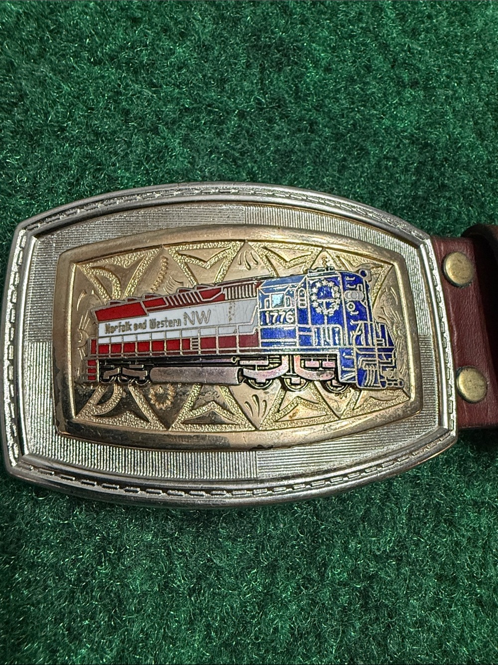 *VINTAGE* Men’s Norfolk and Western Belt Buckle with Cowhide Leather Belt (34) - Picture 3 of 5